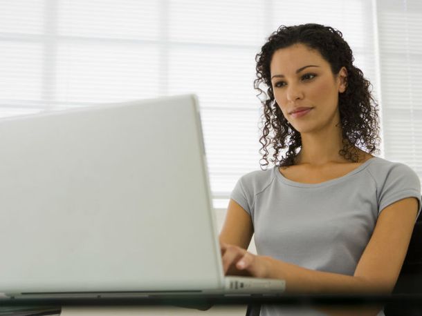 Las madres, cada vez más conectadas a internet para trabajar