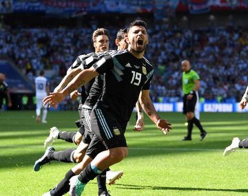 Gol de Agüero en Argentuina vs Isandia - Crédito:&nbsp;fifa.com