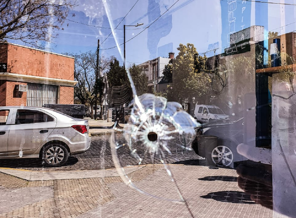 Balearon un local del Frente de Todos