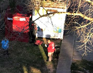 Encontraron un cuerpo frente al Parque Saavedra. Foto: Twitter/@WalterVerst&nbsp;