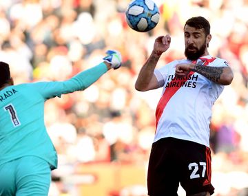 Andrada batió un récord en el arco de Boca durante el Superclásico