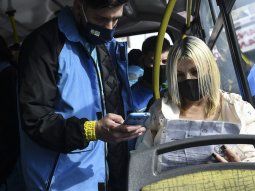 Caos de tránsito en las horas previas a la primera noche de restricciones en el AMBA