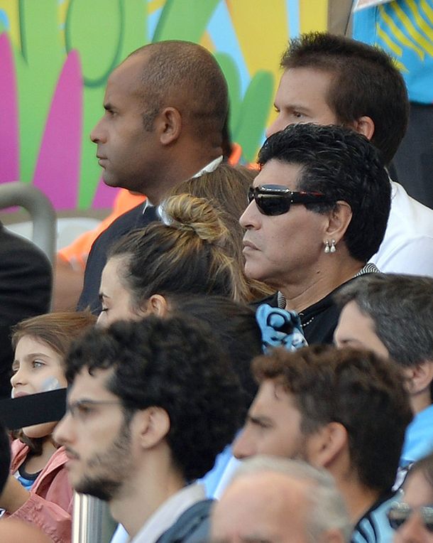 Maradona: Conmigo, Messi jugó cinco veces mejor que con Sabella