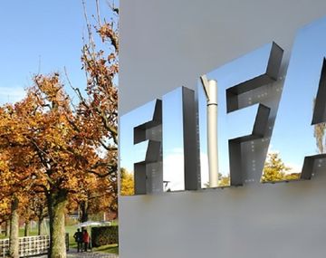 La FIFA no prohíbe viajar a países con ébola