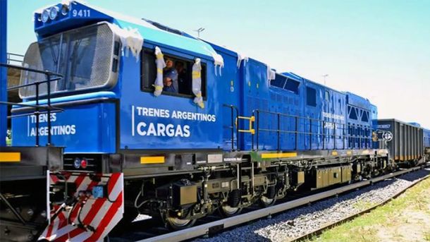 El Gobierno anunció la privatización del Belgrano Cargas.