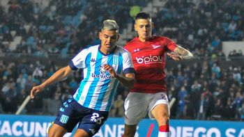 Racing irá a La Plata en busca de una victoria ante Estudiantes. Racing irá a La Plata en busca de una victoria ante Estudiantes.