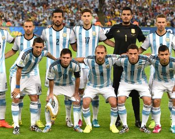 Un ex defensor de la Selección no fue convocado por Sampaoli pero ¡igual va al Mundial!