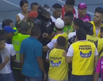 El delantero no la pasó bien en el festejo del título