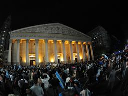 en la catedral de buenos aires rezaron por el sumo pontifice en la catedral de buenos aires rezaron por el sumo pontifice