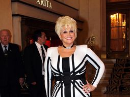 Susto por Carmen Barbieri: ambulancia y ataque de pánico en el teatro