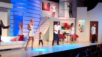 el tierno baile de olivia, la hija de pedro alfonso y paula chaves, en el teatro el tierno baile de olivia, la hija de pedro alfonso y paula chaves, en el teatro