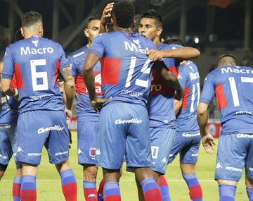 Tigre celebra su vuelta al triunfo tras cuatro derrotas consecutivas