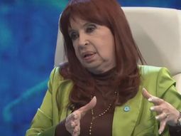 Cristina propuso eliminar las elecciones de medio término y mantener las PASO