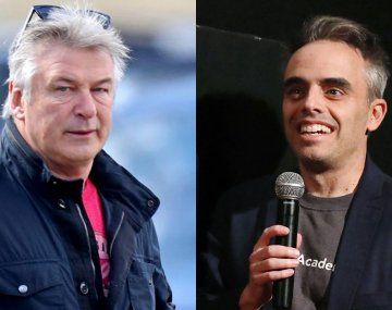 El director de Rust reveló que Alec Baldwin ensayaba apuntar con el arma a la cámara