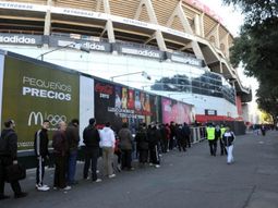 comenzo el canje de entradas para los hinchas de river comenzo el canje de entradas para los hinchas de river