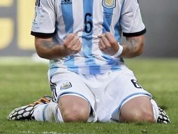 biglia: nosotros tenemos que ayudar a messi para ver su mejor version biglia: nosotros tenemos que ayudar a messi para ver su mejor version