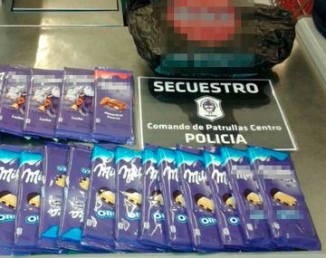 Golosa: quiso robarse 25 chocolates de un súper y terminó detenida