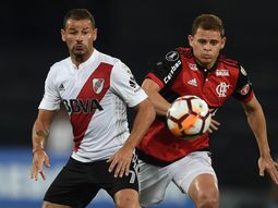 River enfrenta a Flamengo (@CARPoficial) River enfrenta a Flamengo (@CARPoficial)