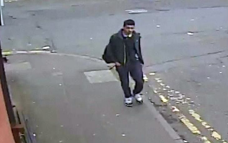 Este es el autor de la masacre en los momentos previos