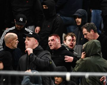 Tiraron una molotov en un partido de la Champions League y se jugó igual