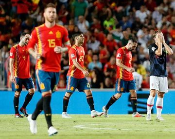 España le dio una lección de fútbol a Croacia