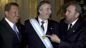 Hugo Chávez, Néstor Kirchner y Fidel Castro Hugo Chávez, Néstor Kirchner y Fidel Castro
