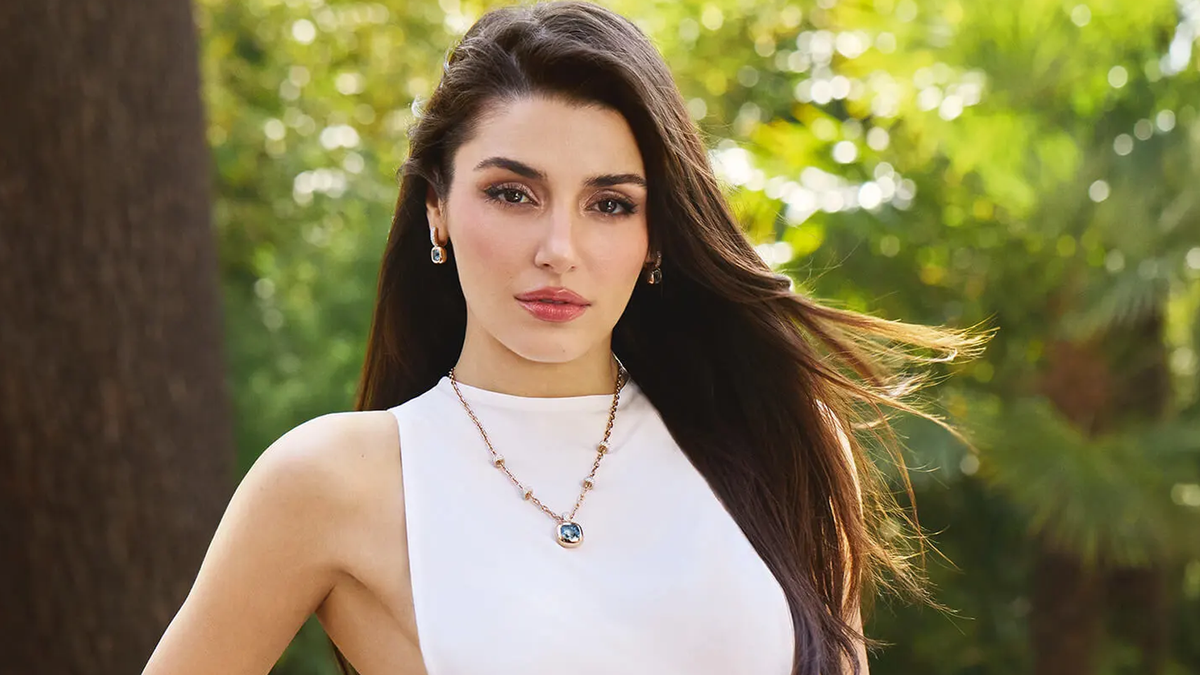 La nueva serie de Hande Erçel que es furor en Disney+