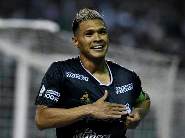 Teo Gutiérrez calentó la previa antes del cruce contra Boca