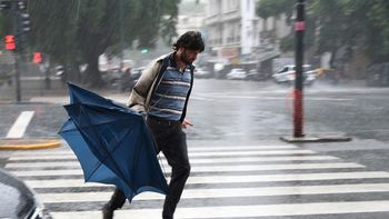 alerta por tormentas en la ciudad y gba: ¿cuando para la lluvia? alerta por tormentas en la ciudad y gba: ¿cuando para la lluvia?