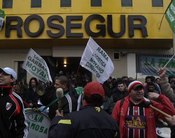 ¿Va a faltar plata en los bancos? Paro de camioneros afectaría a Caudales