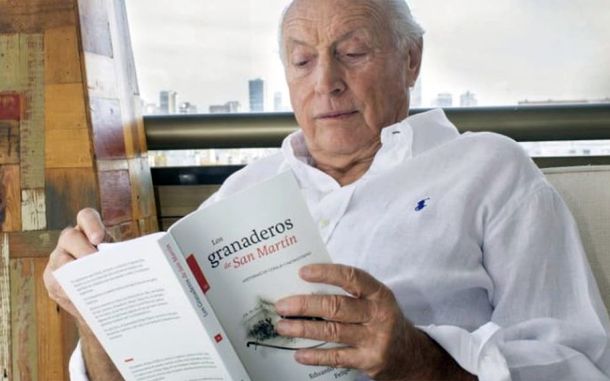 Eduardo Kovalivker. Eduardo Kovalivker.