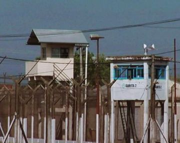 Un condenado por violaci&oacute;n que cre&oacute; desde la c&aacute;rcel de Las Flores un perfil falso en las redes sociales