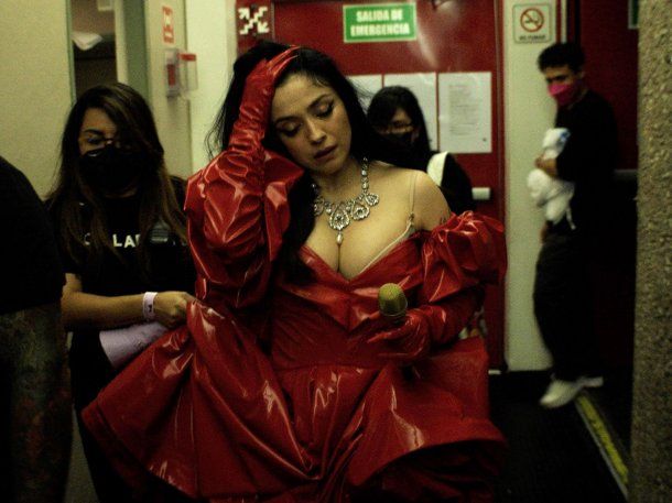 Se viene el documental de Mon Laferte: así son las primeras imágenes