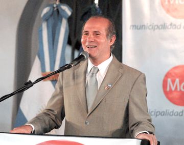 El sciolista Cacho Alvarez se pasó a las filas del massismo