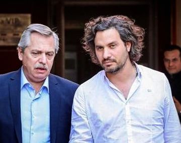 {altText(Alberto Fernández y Santiago Cafiero,El #Gabinete de Alberto, tendencia en redes sociales)}