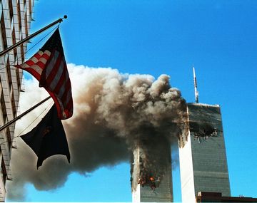 Conmemoran 15 años del 11-S pero sigue en guerra contra el terrorismo