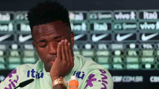 Vinicius Jr habló del racismo y lloró en una conferencia: Cada día tengo menos ganas de jugar