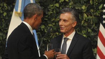 obama y macri recuerdan a las victimas de la dictadura en el parque de la memoria obama y macri recuerdan a las victimas de la dictadura en el parque de la memoria
