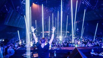 Internaron a jóvenes por consumo de drogas en una fiesta electrónica Internaron a jóvenes por consumo de drogas en una fiesta electrónica