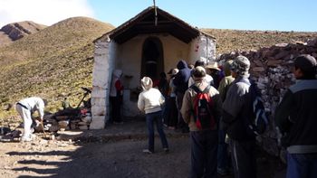 La Virgen de Copacabana del Abra de Punta Corral de la ciudad jujeña La Virgen de Copacabana del Abra de Punta Corral de la ciudad jujeña