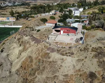 Comodoro Rivadavia: recomiendan la evacuación preventiva de otro barrio por riesgo en cerro Hermitte