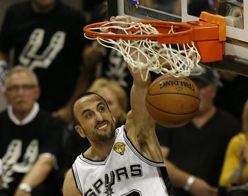 Los Spurs le propinaron una paliza a los Heat y están arriba en la final
