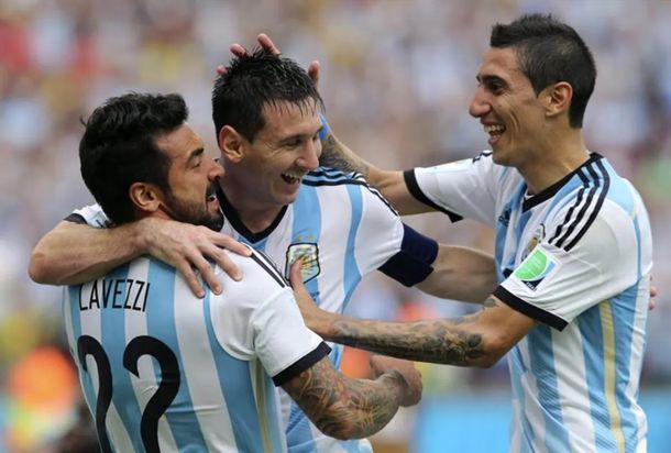 Reapareció el Pocho Lavezzi con un mensaje para Messi y Di María
