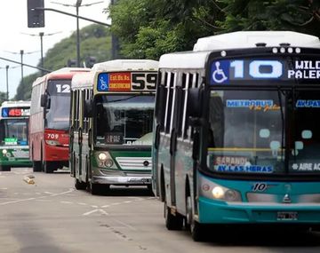 Fijarán ventanillas en trenes y colectivos del AMBA para que queden abiertas