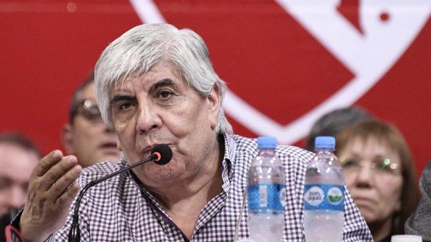 Hugo Moyano apuntó contra la oposición por los incidentes en la sede de Independiente.&nbsp;