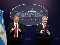 El jefe de Gabinete, Manuel Adorni, junto al canciller Pablo Quirno El jefe de Gabinete, Manuel Adorni, junto al canciller Pablo Quirno