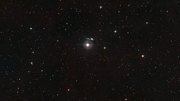 El telescopio Hubble muestra el proceso en el que una galaxia devora a otra