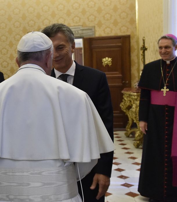 Macri mantuvo una reunión con el papa Francisco en el Vaticano