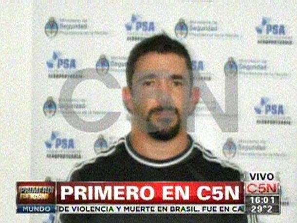 ¿Qué relación une a Leonardo Fariña con Juan Suris?