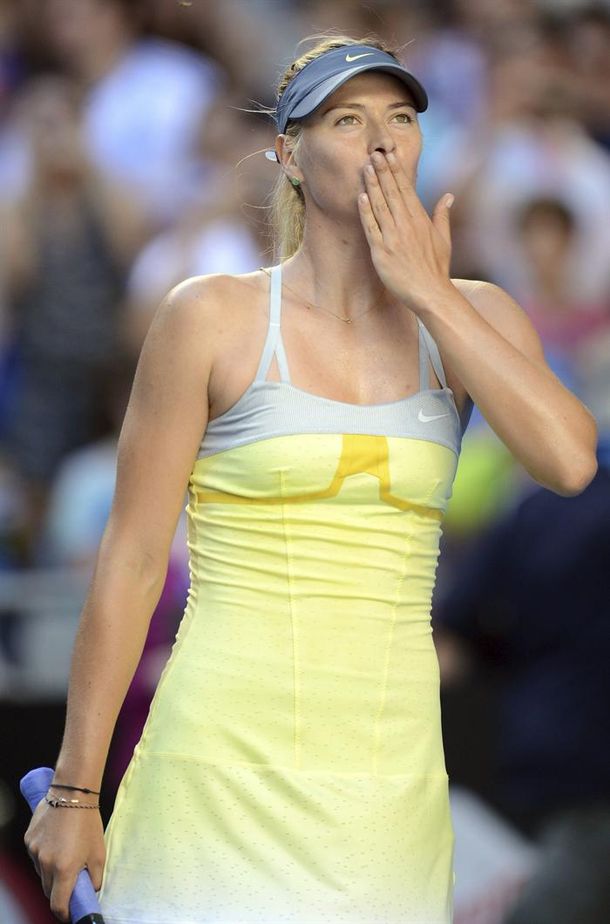 La rusa Sharapova arrasa adentro y fuera de la cancha